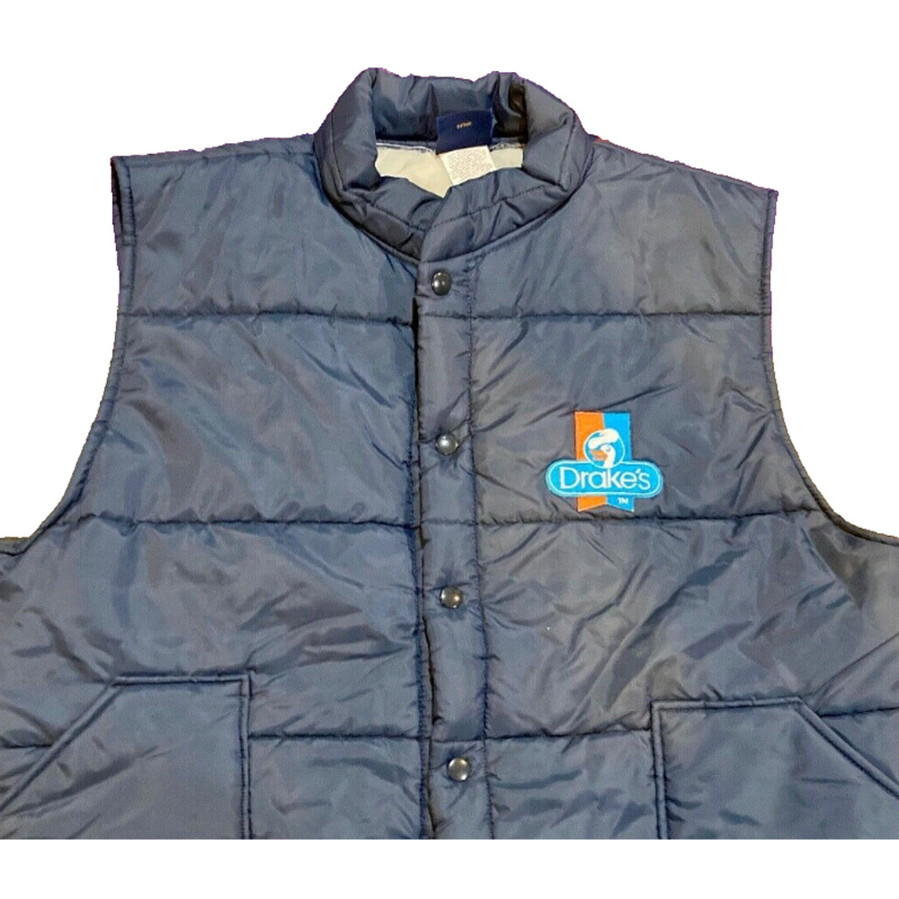 Drake’s Cakes Hilton Active Apparel Puffer Vest XL Snap Down Made In USA Vintage